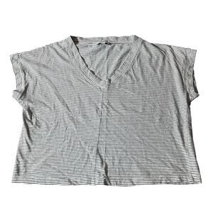 EVEREVE V-Neck Stripe Tee Women's Size L‎ White/Black